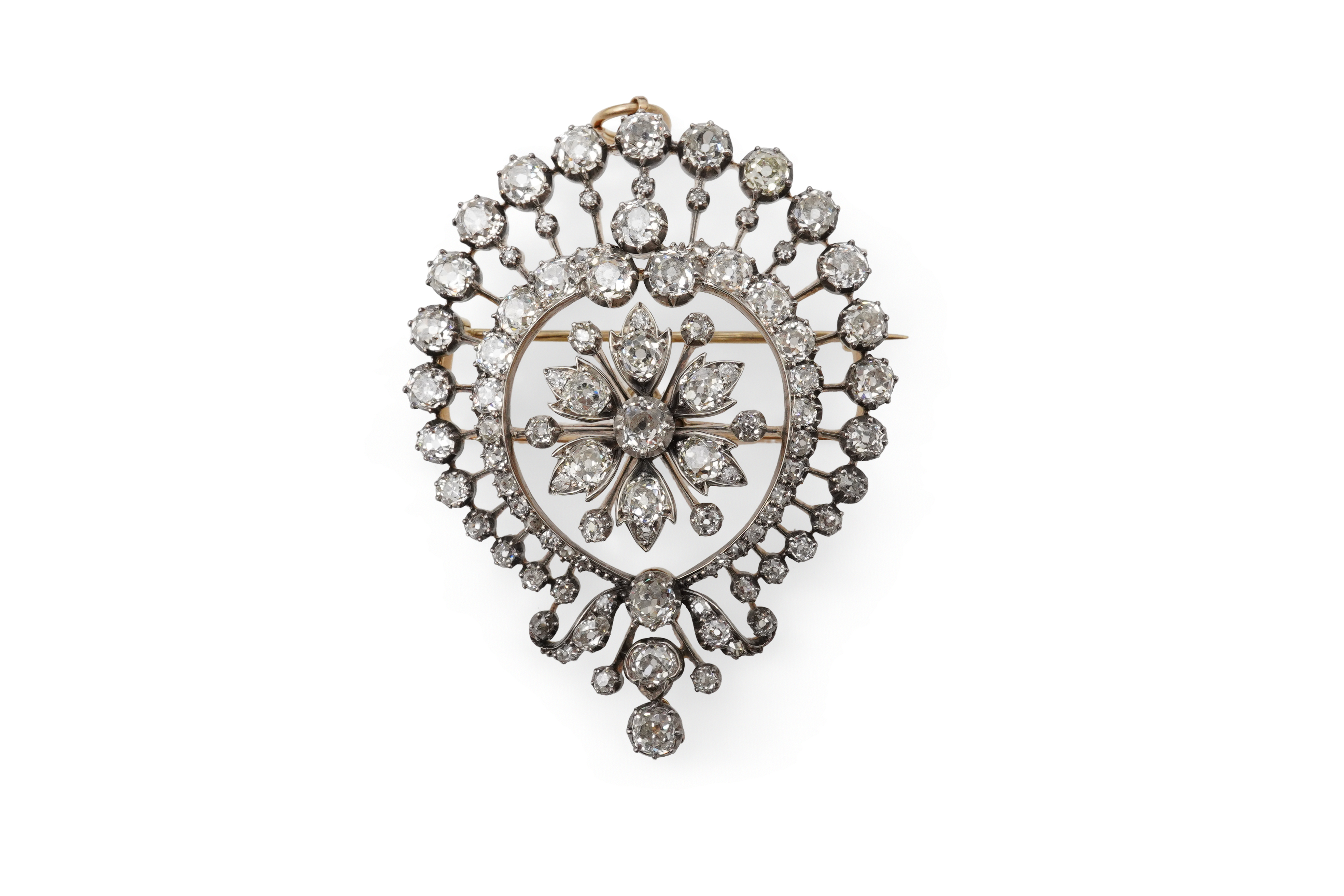 A diamond pendant/brooch, circa 1900